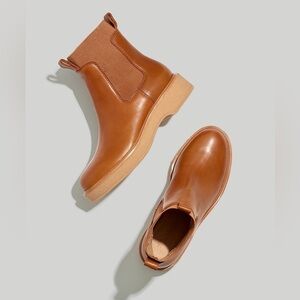 MadeWell The Camryn Chelsea Boot in Leather NH205